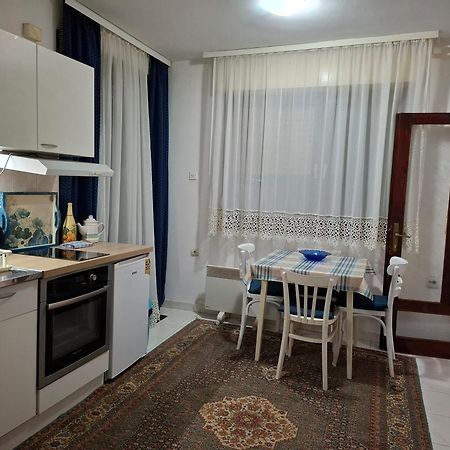 Nela Apartmani Ni Exteriér fotografie