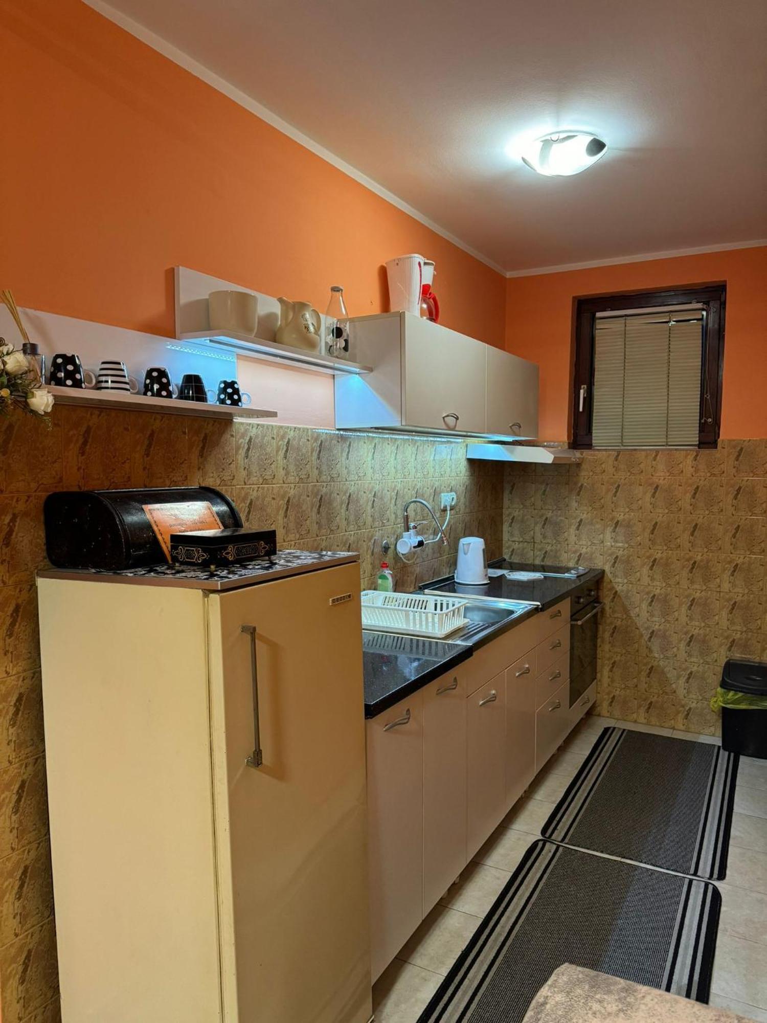 Nela Apartmani Ni Exteriér fotografie