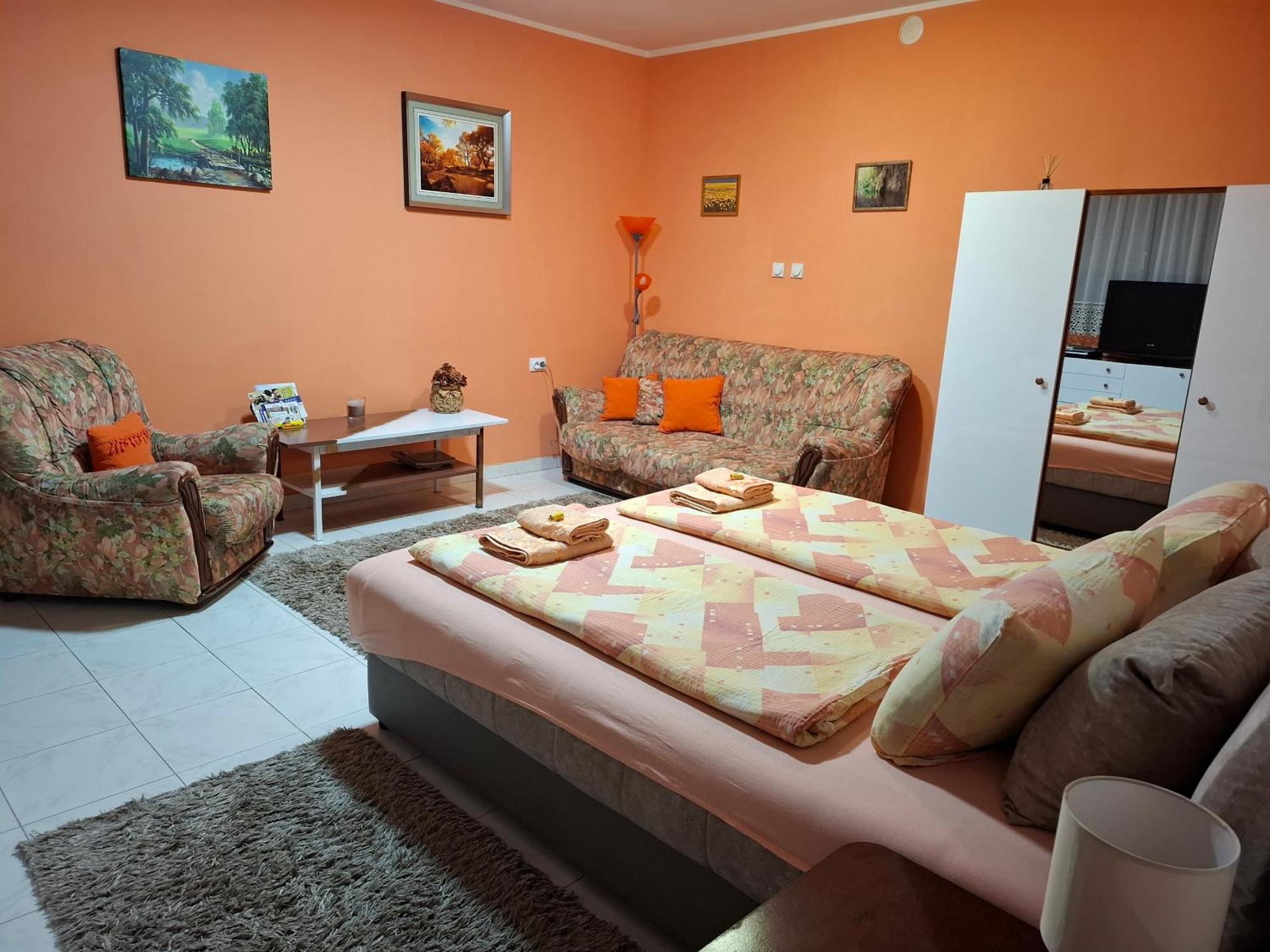 Nela Apartmani Ni Exteriér fotografie