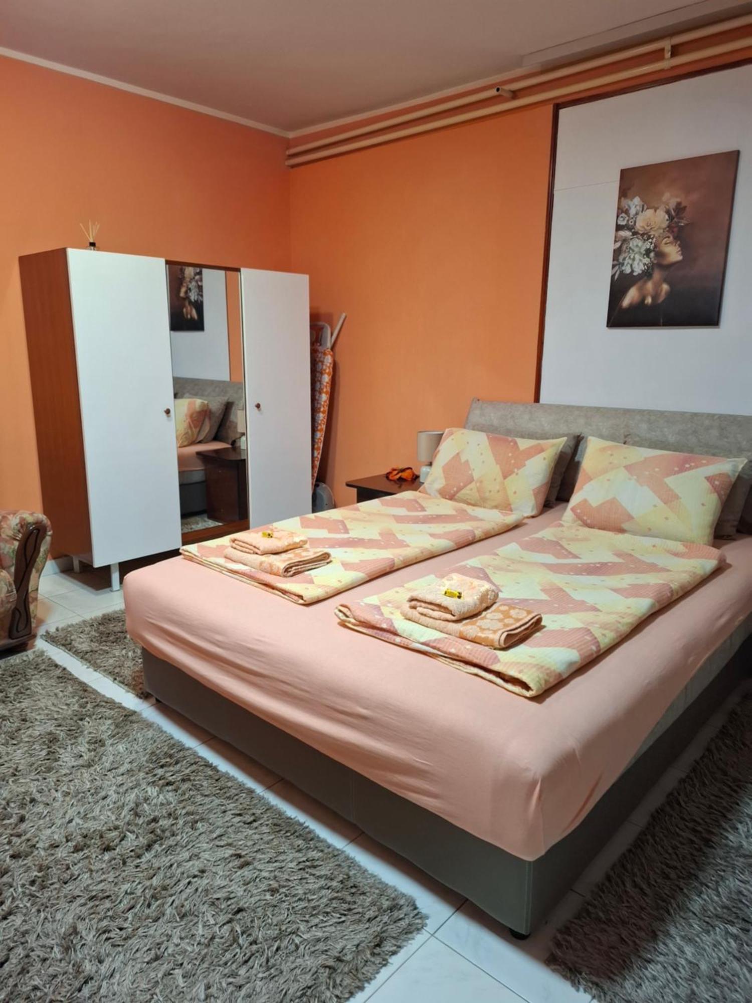 Nela Apartmani Ni Exteriér fotografie
